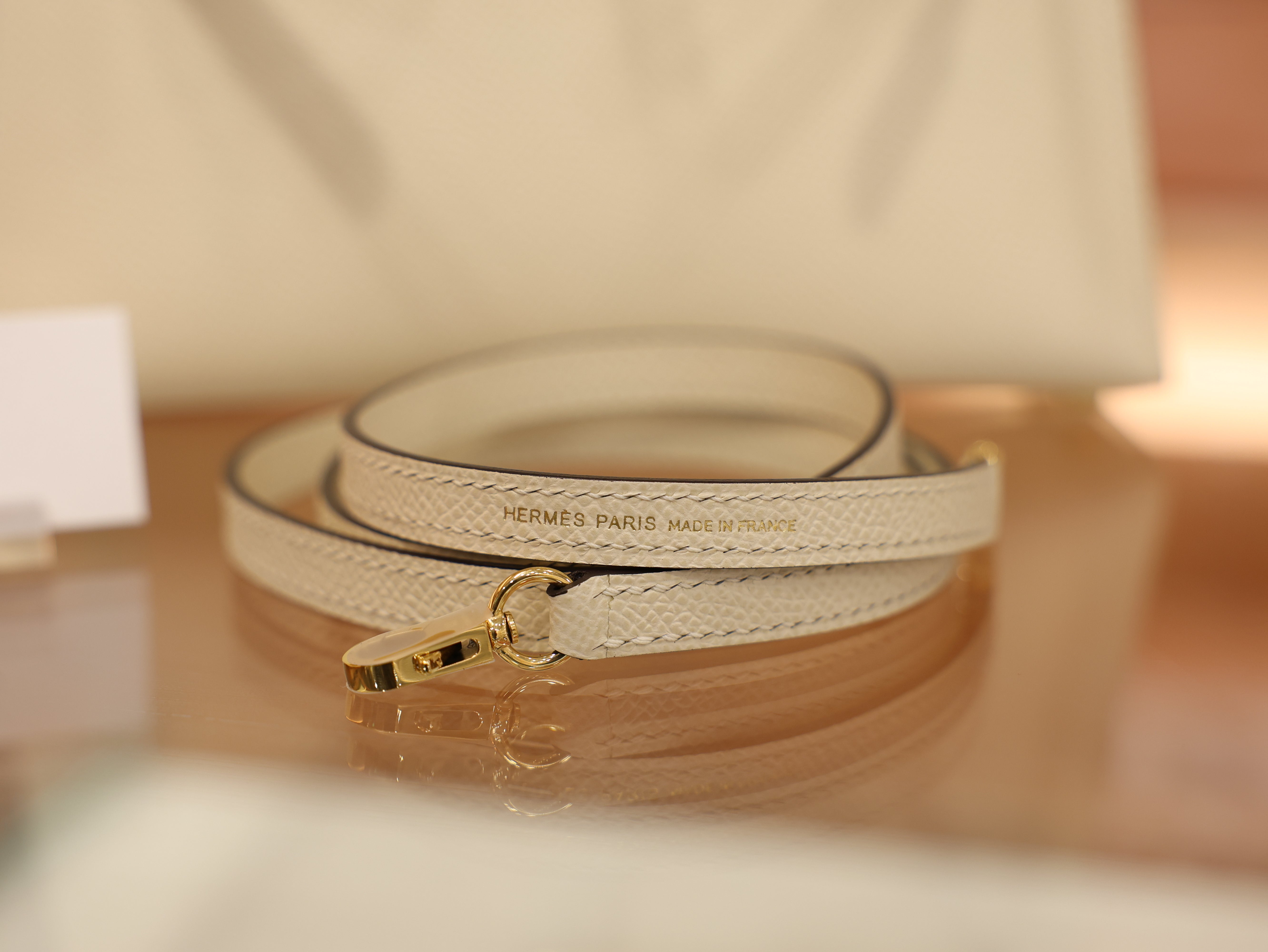 미니 켈리 앱송 나타 금장