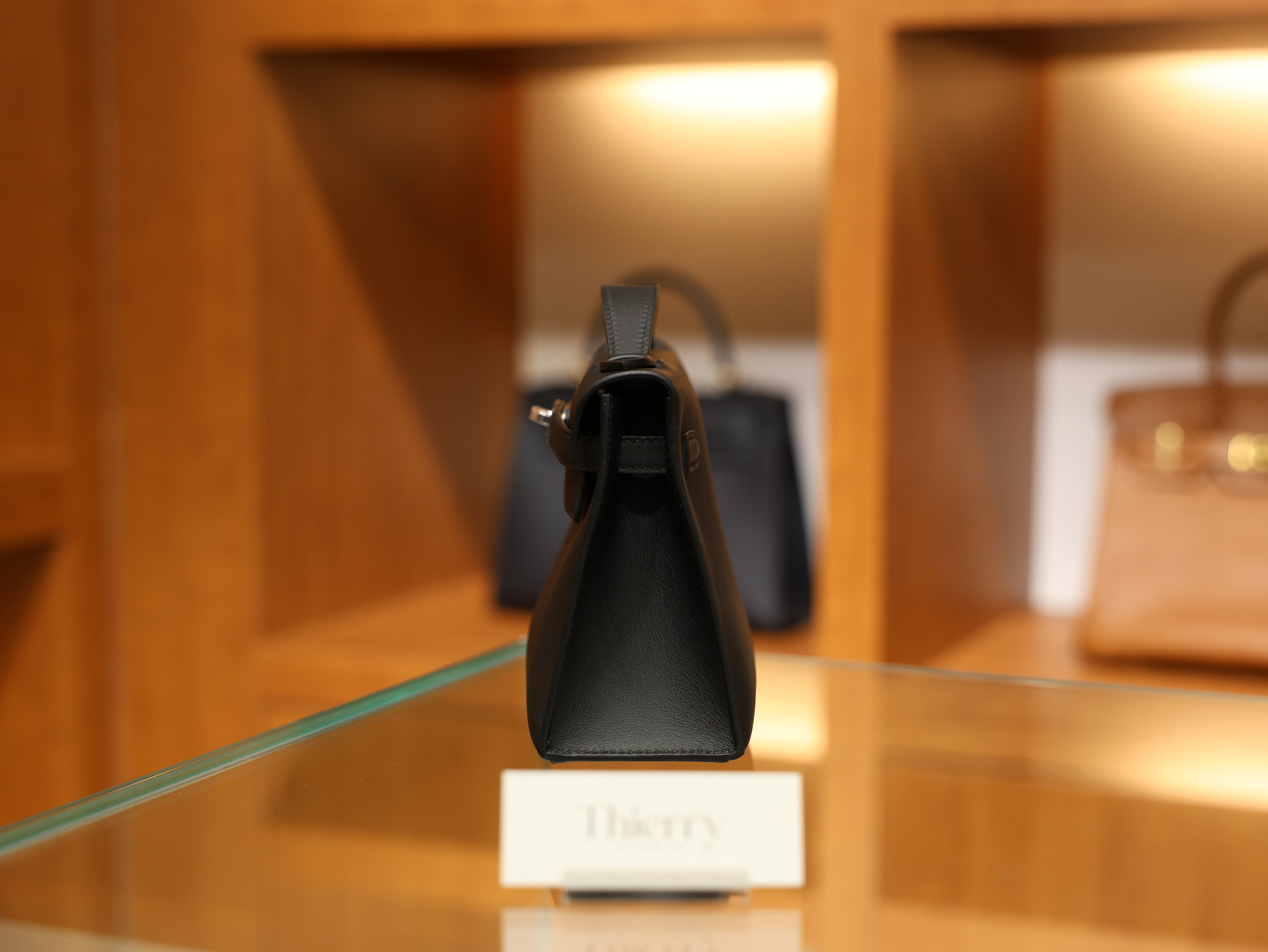 켈리 포쉐트 스위프트 블랙 은장