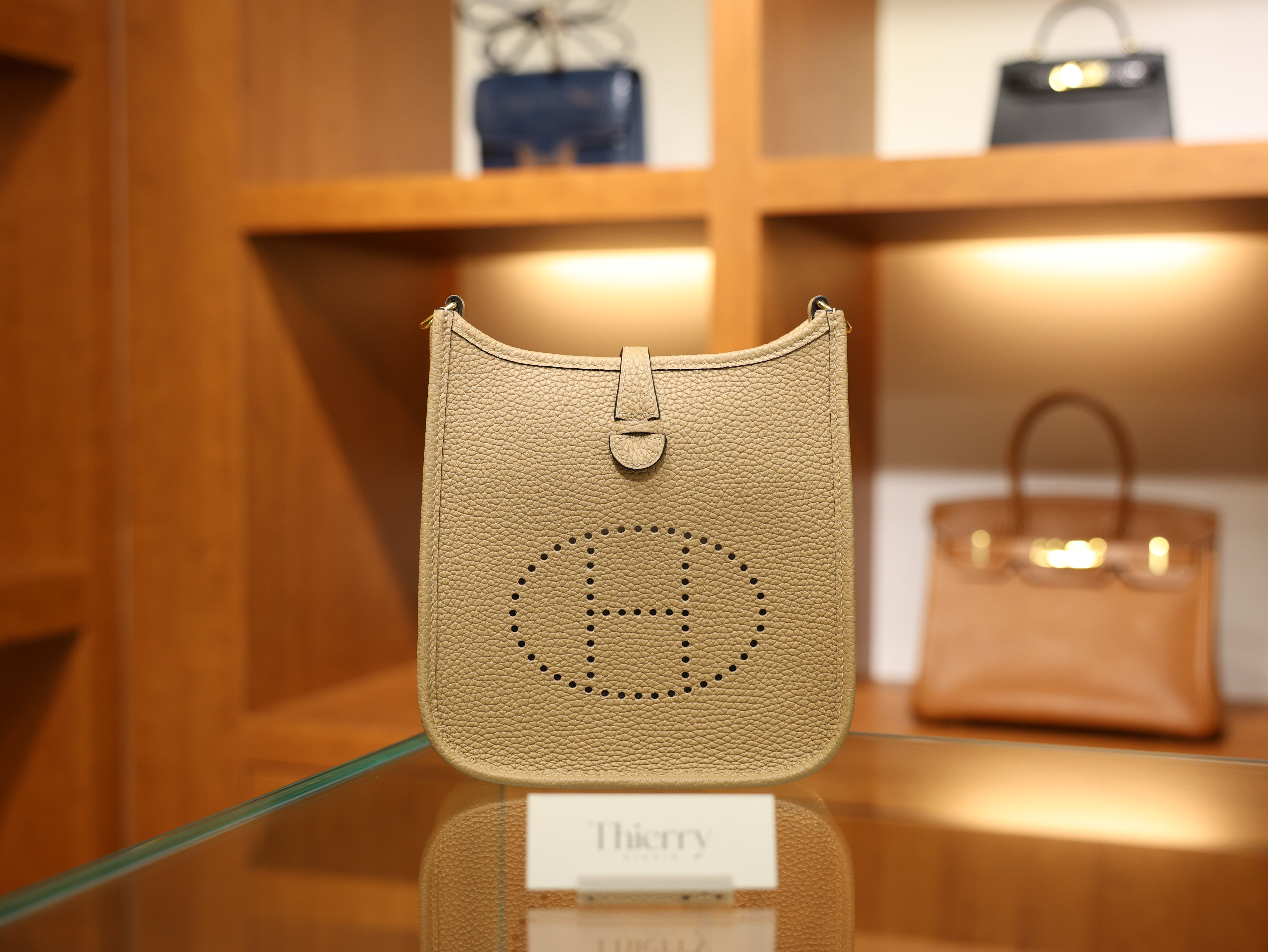 에블린 미니 끌레망스 트렌치 금장