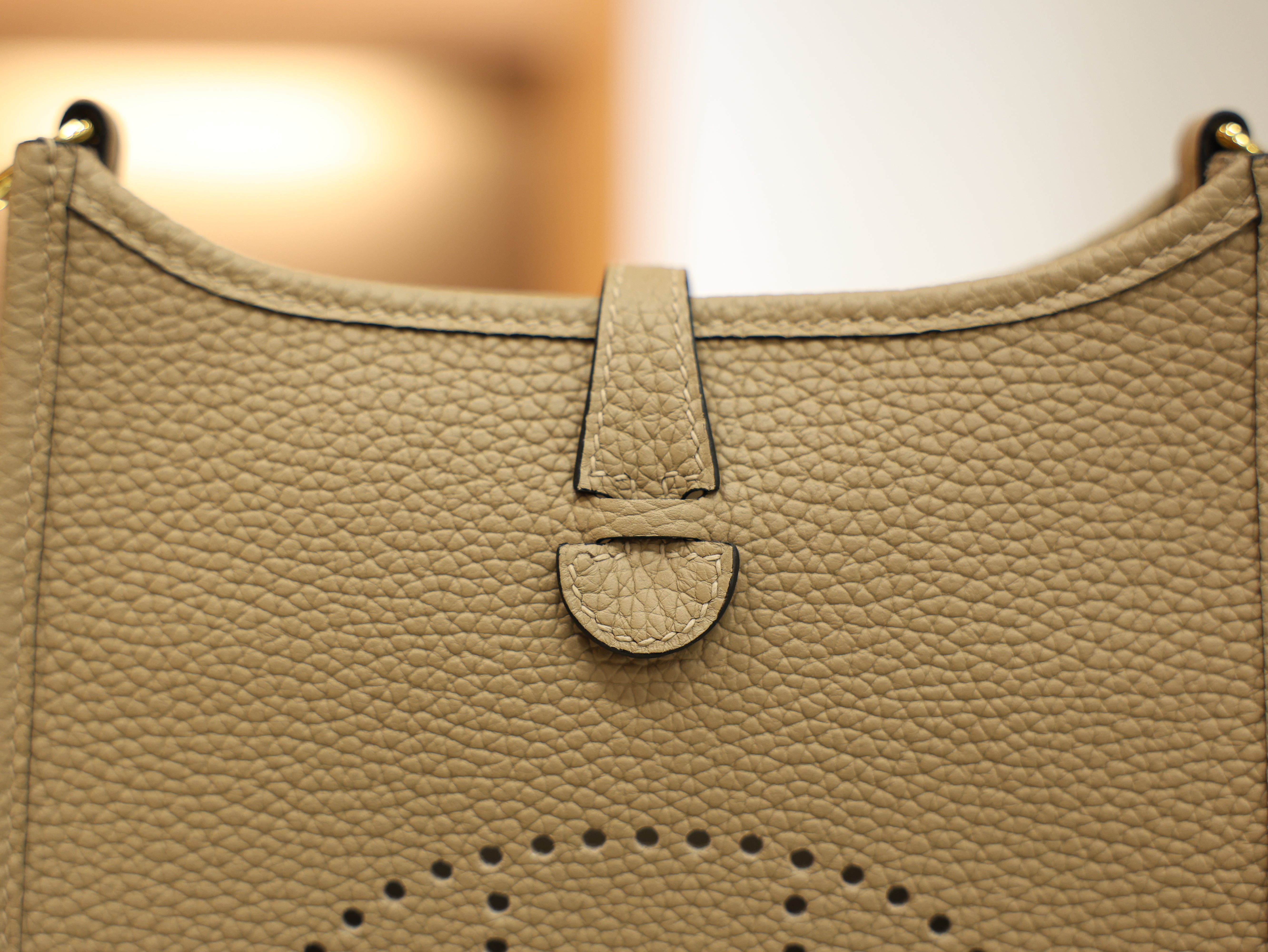 에블린 미니 끌레망스 트렌치 금장