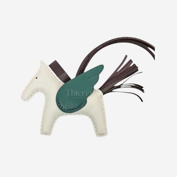 Rodeo PM charm 5